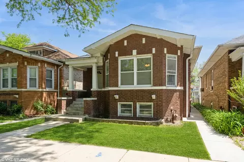 4947 N Avers Ave, Chicago, IL 60625