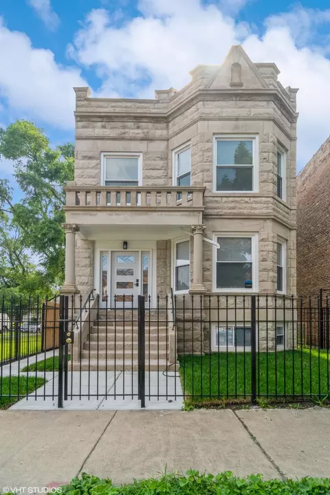 157 N Leamington Ave, Chicago, IL 60644