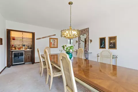 2 Hamilton Ln, Oak Brook, IL 60523 photo 7