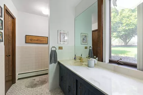 2 Hamilton Ln, Oak Brook, IL 60523 photo 22