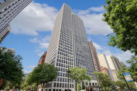 1110 N Lake Shore Dr #32N, Chicago, IL 60611