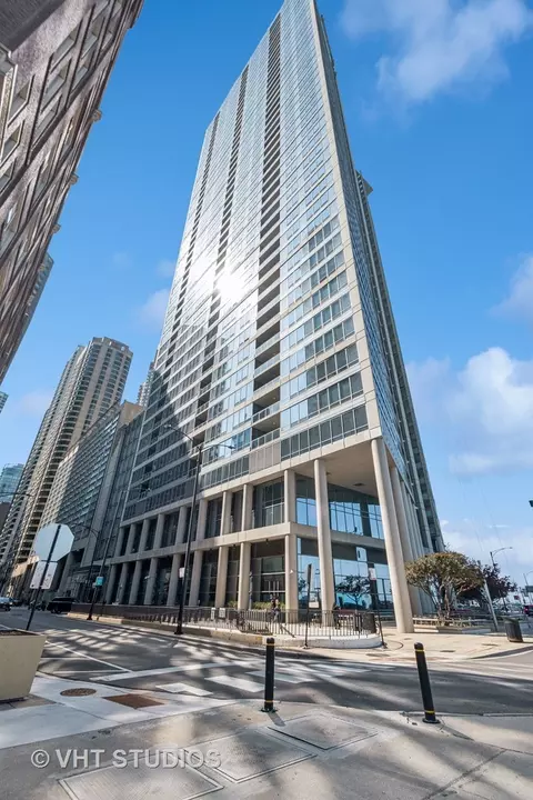 600 N Lake Shore Dr #3411, Chicago, IL 60611