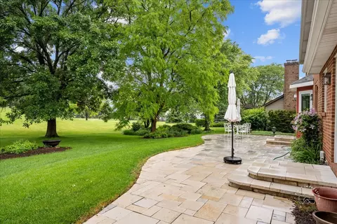 560 Braemar Ave, Naperville, IL 60563 photo 42