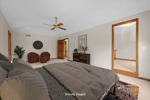 560 Braemar Ave, Naperville, IL 60563 photo 31