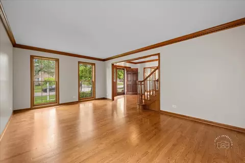 560 Braemar Ave, Naperville, IL 60563 photo 10
