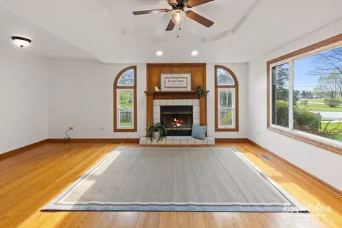 5058 W Herbert Ct, Monee, IL 60449 photo 2