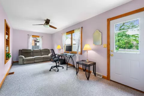 Living - 229 N Marion Ave, Bartlett, IL 60103 photo 3 of 3