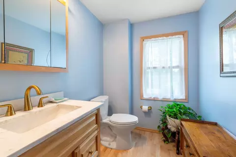 Bath - 229 N Marion Ave, Bartlett, IL 60103 photo 2 of 2