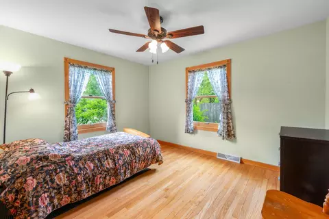 Bedroom - 229 N Marion Ave, Bartlett, IL 60103 photo 1 of 3