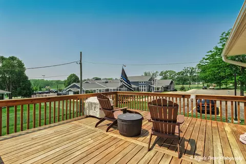 Exterior - 1503 Channel Beach Ave, Johnsburg, IL 60051 photo 5 of 7