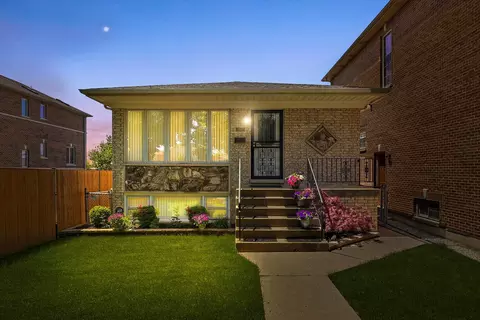 3914 N Ottawa Ave, Chicago, IL 60634