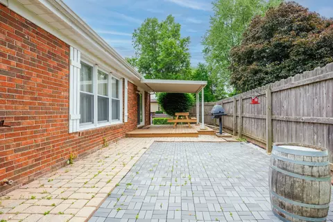 Exterior - 203 S Hershey Rd, Bloomington, IL 61704 photo 6 of 9