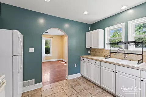 Kitchen - 493 S Cannon Ave, Kankakee, IL 60901 photo 1 of 3