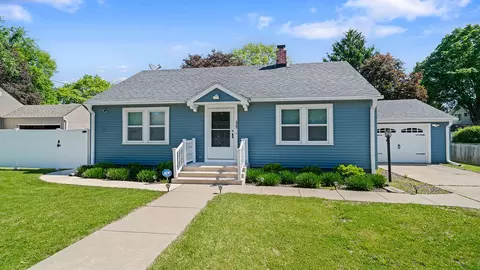 325 Goodrich St, Belvidere, IL 61008