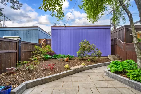 820 W Lill Ave, Chicago, IL 60614 photo 22