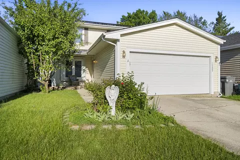16203 Fox Ct, Orland Hills, IL 60487