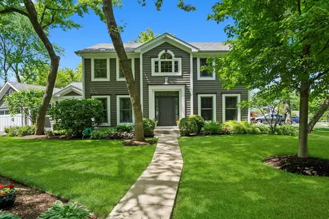 146 W Tower Pl, Palatine, IL 60067