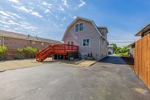 Exterior - 5844 W Maple Ave, Berkeley, IL 60163 photo 5 of 11
