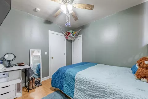 Bedroom - 5844 W Maple Ave, Berkeley, IL 60163 photo 1 of 5