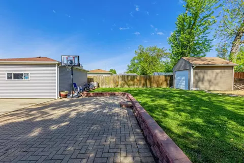 Exterior - 5844 W Maple Ave, Berkeley, IL 60163 photo 7 of 11