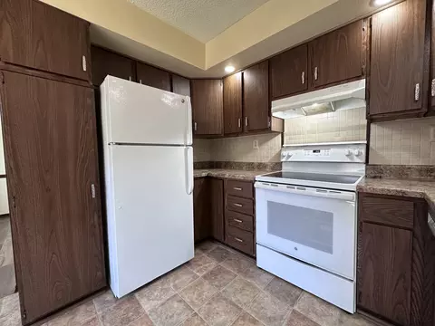 Kitchen - 600 E 7th St, Rock Falls, IL 61071 photo 3 of 3