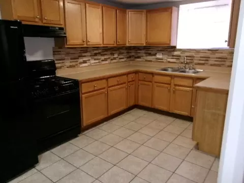Kitchen - Undisclosed, Harvey, IL 60426 photo 1 of 3