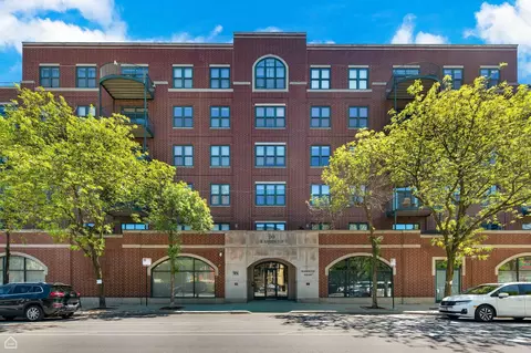 1301 W Washington Blvd #305, Chicago, IL 60607