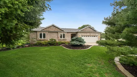 5968 Palisades Pkwy, Rockford, IL 61109