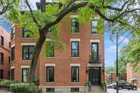 545 W Dickens Ave, Chicago, IL 60614
