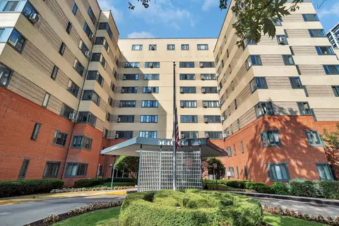 5040 N Marine Dr #D3, Chicago, IL 60640