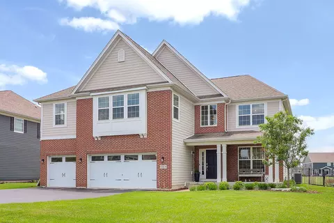 13819 Amelia Dr, Lemont, IL 60439