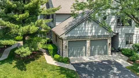 1140 Bristlecone Ct #1140, Darien, IL 60561