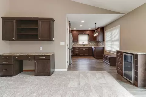 18 Yew Ct, Bloomington, IL 61701 photo 5