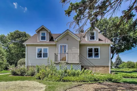 22118 N Prairie Rd, Lincolnshire, IL 60069