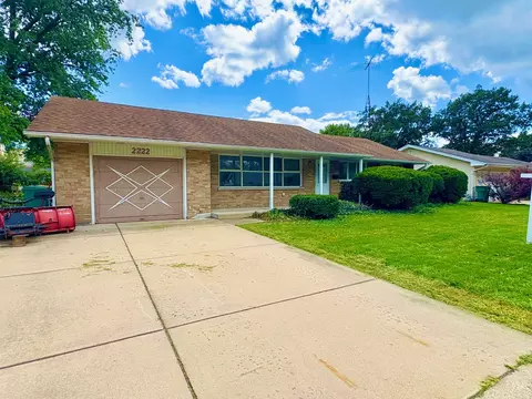 2222 Taylor St, Joliet, IL 60435