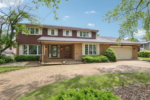13017 S Seneca Rd, Palos Heights, IL 60463