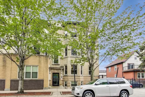 4706 N Winthrop Ave #1A, Chicago, IL 60640