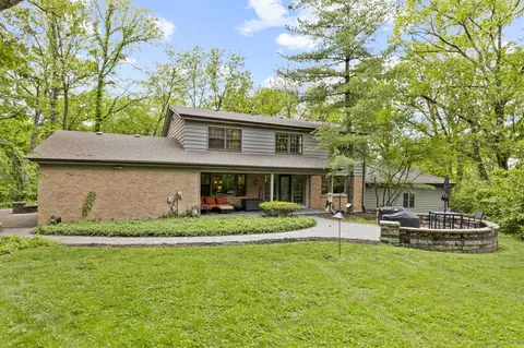 218 Delnor Ave, Saint Charles, IL 60174
