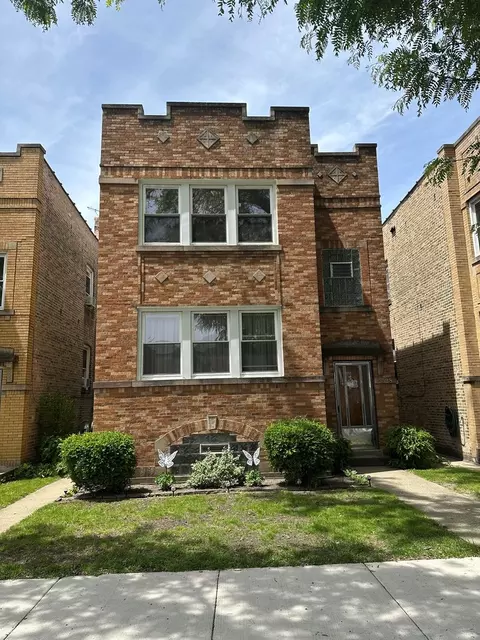 5528 N Austin Ave, Chicago, IL 60630