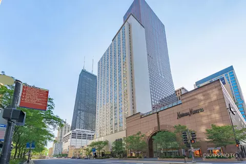 777 N Michigan Ave #3308, Chicago, IL 60611