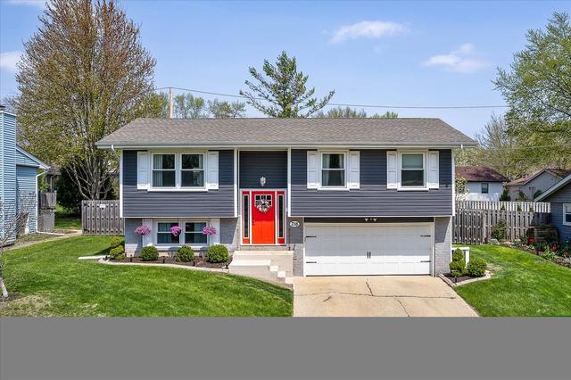 716 S 9th Ave, Saint Charles, IL 60174