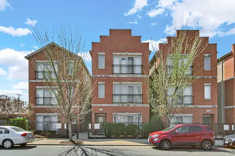 3436 N Harlem Ave #1, Chicago, IL 60634