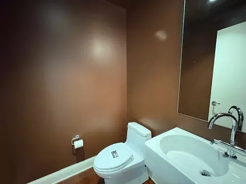 270 E Pearson St #602, Chicago, IL 60611 photo 9
