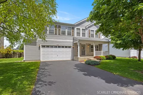 714 Kennedy St, Waterman, IL 60556