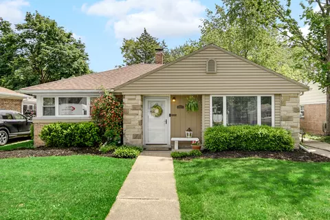 17601 Howe Ave, Homewood, IL 60430