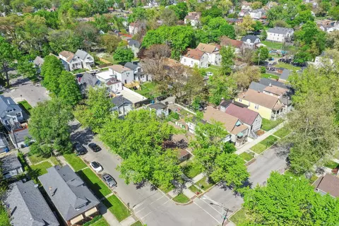 2058 W 70th Pl, Chicago, IL 60636 photo 38