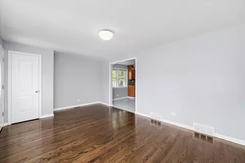 2058 W 70th Pl, Chicago, IL 60636 photo 6