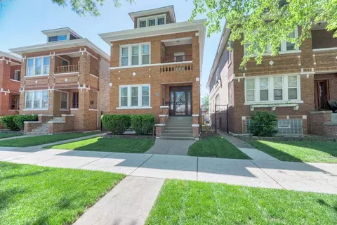6834 S Rockwell St, Chicago, IL 60629