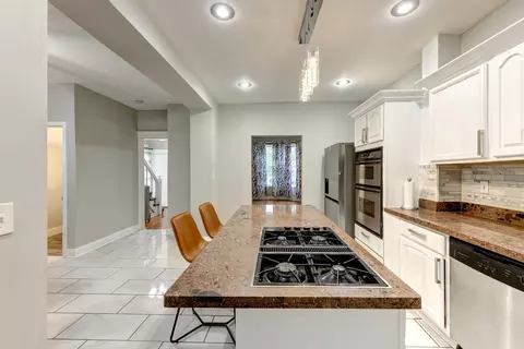 Kitchen - 614 E 92nd Pl, Chicago, IL 60619 photo 4 of 4