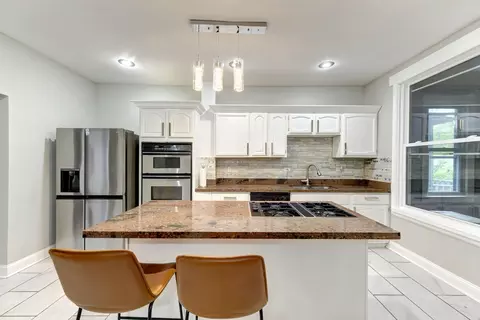Kitchen - 614 E 92nd Pl, Chicago, IL 60619 photo 3 of 4